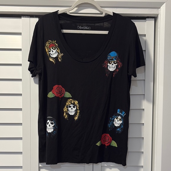 Lauren Moshi Tops - Lauren Moshi Black Skull and Rose Tee